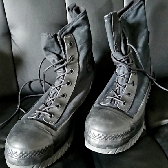 Chuck Taylor All Star Lugged 2.0 Counter Climate UNISEX HIGH T - Picture 1 of 4